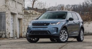 2021 Land Rover Discovery Sport Hybrid