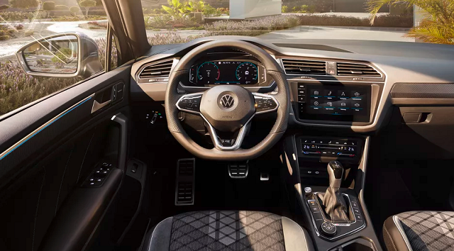 2023 VW Tiguan Interior