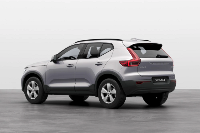 2023 Volvo XC40 release date